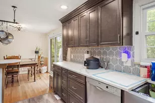 2 Ashland St, Holliston, MA 01746 - Photo 11