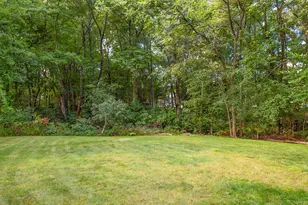 2 Ashland St, Holliston, MA 01746 - Photo 29