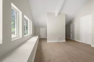 8 Irene Rd, Bedford, MA 01730 - Photo 13