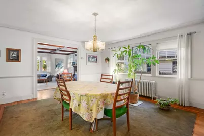 11 Stoneleigh Road, Newton, MA 02465 - Photo 9