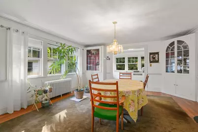 11 Stoneleigh Road, Newton, MA 02465 - Photo 7