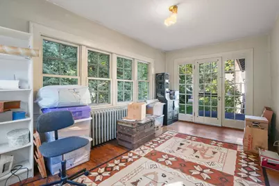 11 Stoneleigh Road, Newton, MA 02465 - Photo 19