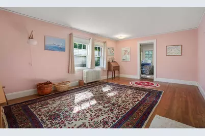 11 Stoneleigh Road, Newton, MA 02465 - Photo 15