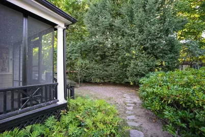 11 Stoneleigh Road, Newton, MA 02465 - Photo 31