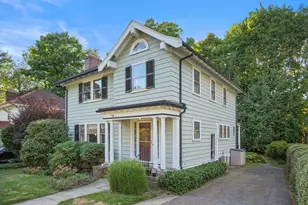 11 Stoneleigh Rd, Newton, MA 02465 - Photo 37