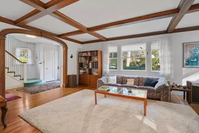 11 Stoneleigh Road, Newton, MA 02465 - Photo 3