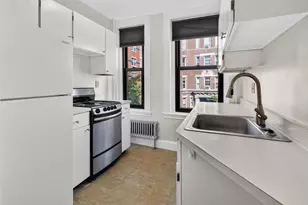 107 Jersey St, Boston, MA 02215 - Photo 3