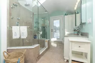29 Leach St, Salem, MA 01970 - Photo 13