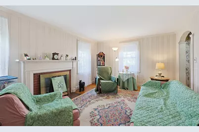 37 Harvard Street, Quincy, MA 02171 - Photo 5
