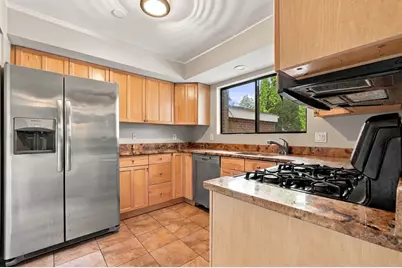 88 Bailey St #88, Stoughton, MA 02072 - Photo 3