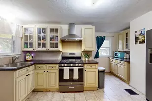 4 Pomona Rd, Worcester, MA 01602 - Photo 3
