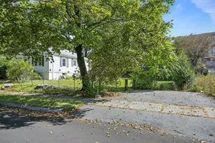 4 Pomona Rd, Worcester, MA 01602 - Photo 35