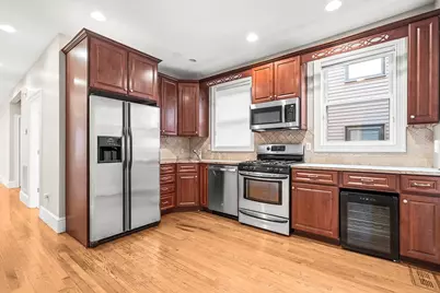 12 I St #1, Boston, MA 02127 - Photo 3