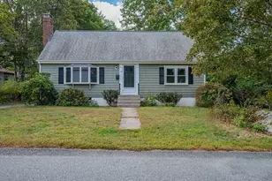 124 King Hill Rd, Braintree, MA 02184 - Photo 1
