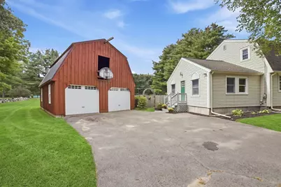 407 Stow Rd, Boxborough, MA 01719 - Photo 3