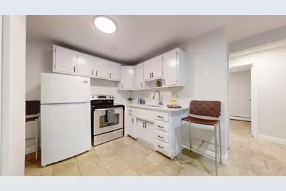 109 Warren St. #3, Watertown, MA 02472 - Photo 5