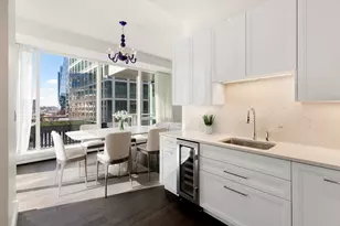 22 Liberty Dr, Boston, MA 02210 - Photo 9