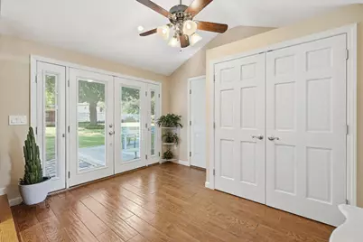 46 Country Rd, Agawam, MA 01001 - Photo 9