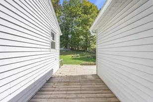 153 Cleveland Rd, Dalton, MA 01226 - Photo 35