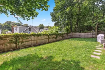 183 Whitwell St, Quincy, MA 02169 - Photo 5