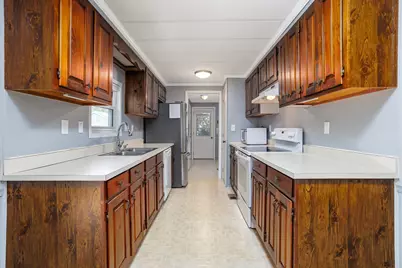 5 Hickory, Dover, NH 03820 - Photo 11