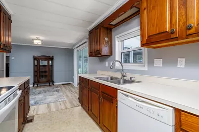 5 Hickory, Dover, NH 03820 - Photo 13