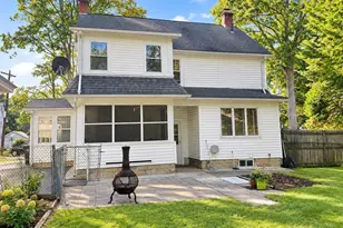 25 Wexford St, Springfield, MA 01118 - Photo 9