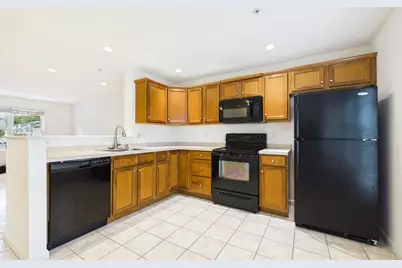 115 Boxberry Ln #115, Rockland, MA 02370 - Photo 13