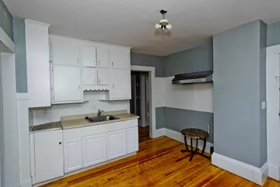 122 Fort Pleasant Ave, Springfield, MA 01108 - Photo 9