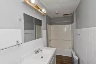 122 Fort Pleasant Ave, Springfield, MA 01108 - Photo 15
