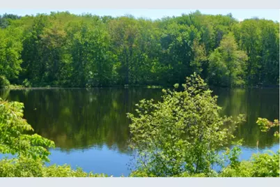 36 Oakland Dr, Auburn, MA 01501 - Photo 13