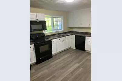 12 Hadley Rd #0, Methuen, MA 01844 - Photo 3