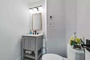 208 W Springfield St, Boston, MA 02118 - Photo 9