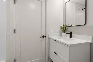 100 Lincoln St, Boston, MA 02135 - Photo 17