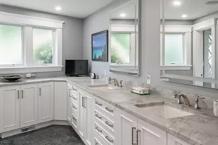 1 Anchorage Ln, Marblehead, MA 01945 - Photo 27