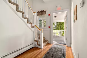8 Parker Rd, Wakefield, MA 01880 - Photo 3