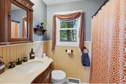 50 Naples St., Leominster, MA 01453 - Photo 21