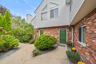233 Lake St, Weymouth, MA 02189 - Photo 1