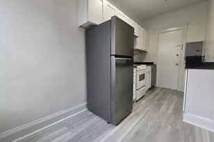 2 Sutherland Rd, Boston, MA 02135 - Photo 5