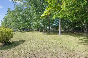 195 Temple Rd, Waltham, MA 02452 - Photo 33