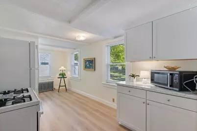 65 Oxford Ave, Haverhill, MA 01835 - Photo 17