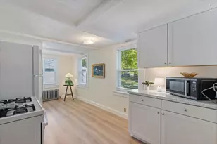 65 Oxford Ave, Haverhill, MA 01835 - Photo 17