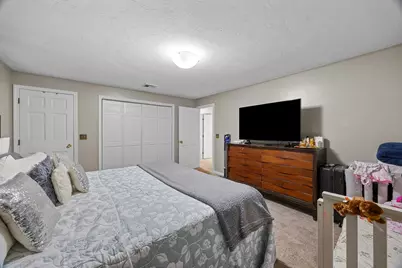 133 Commonwealth Ave #B, Worcester, MA 01604 - Photo 19