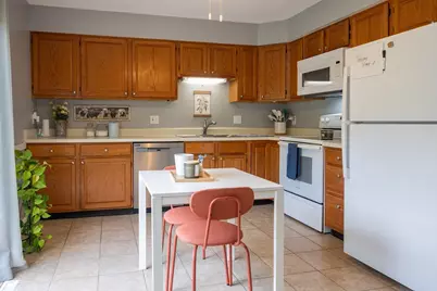 166 Hillside Rd #5, Westfield, MA 01085 - Photo 9