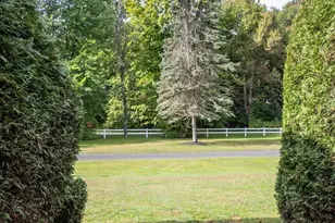 166 Hillside Rd, Westfield, MA 01085 - Photo 35