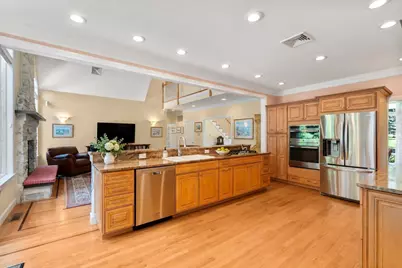 5 Elizabeth Way, Lynnfield, MA 01940 - Photo 9