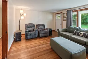 5 Briggs St, Northbridge, MA 01588 - Photo 7