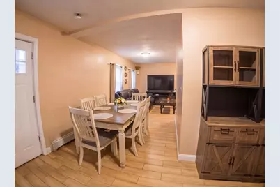 16 High St, Chelsea, MA 02150 - Photo 9