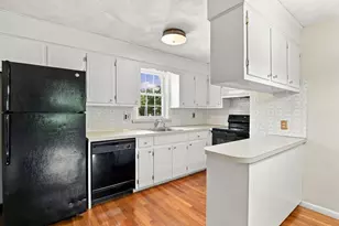 132 Parker St, Acton, MA 01720 - Photo 11
