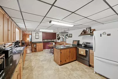 70 Old Princeton Rd, Hubbardston, MA 01452 - Photo 13